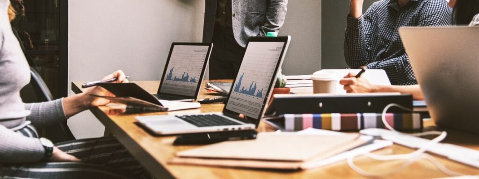 New Zealand Tech Sector Faces Skilled Visa Crackdown as Government Tightens Immigration Rules — featured image