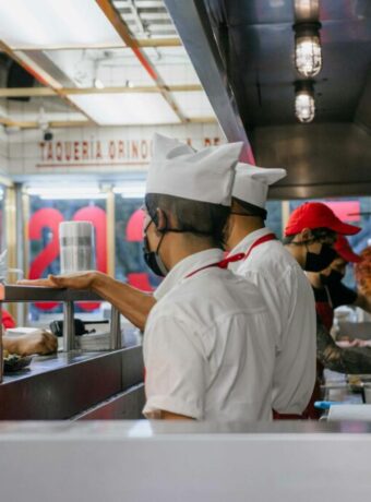 New Zealand Hospitality Sector Faces Regulatory Overhaul with Updated Food Safety Standards — featured image