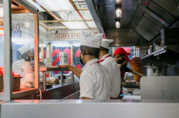 New Zealand Hospitality Sector Faces Regulatory Overhaul with Updated Food Safety Standards — featured image