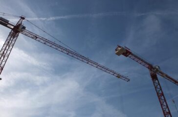 NZ Stocks Face Headwinds as Infrastructure Spending Cuts Hit Construction Sector — featured image