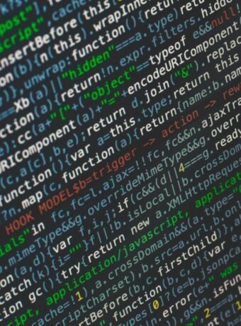 New Zealand Tech Sector Faces Critical Skills Shortage as AI Demand Surges — featured image