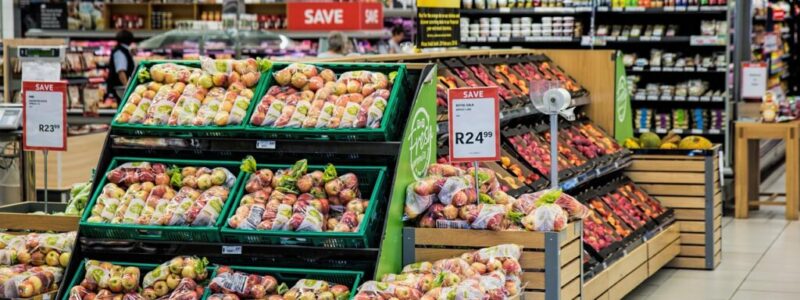 New Zealand Retail Giants Face Mounting Pressure as Consumer Spending Shifts to Essential Categories — featured image