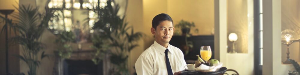 hospitality staff shortage New Zealand