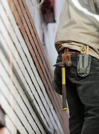 tradies wage gap — Tradies